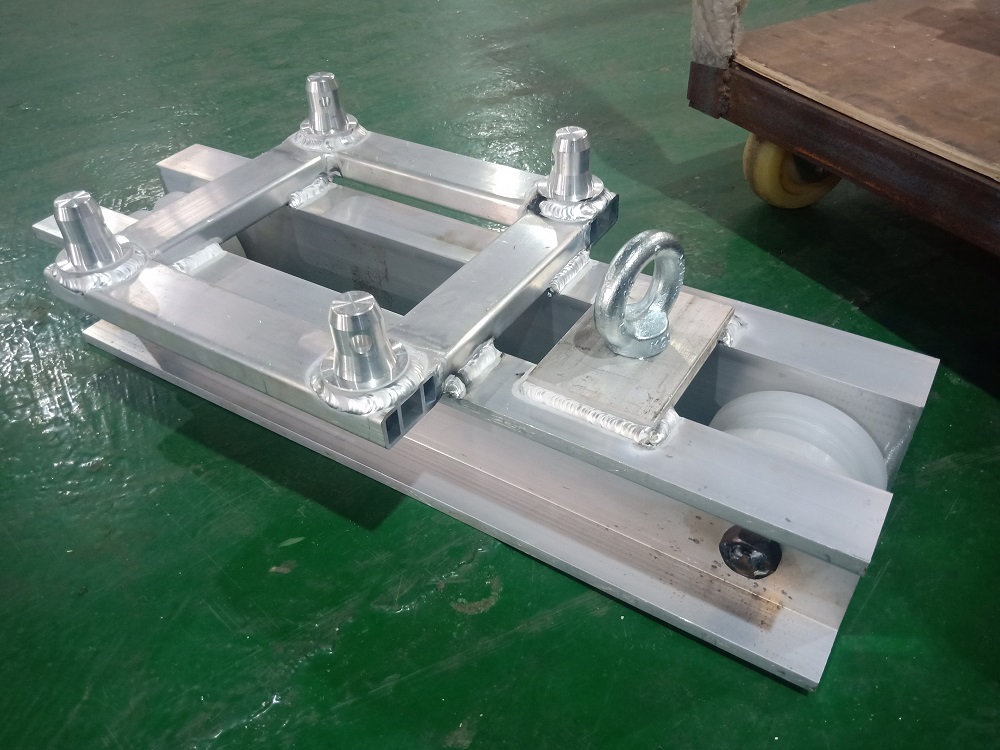 ALU TOP SECTION 2.jpg